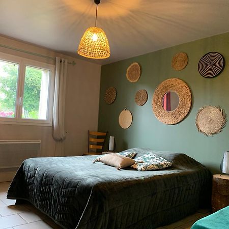 A La Mare Du Vieux Chene Bed & Breakfast Bellegarde-Poussieu Екстериор снимка