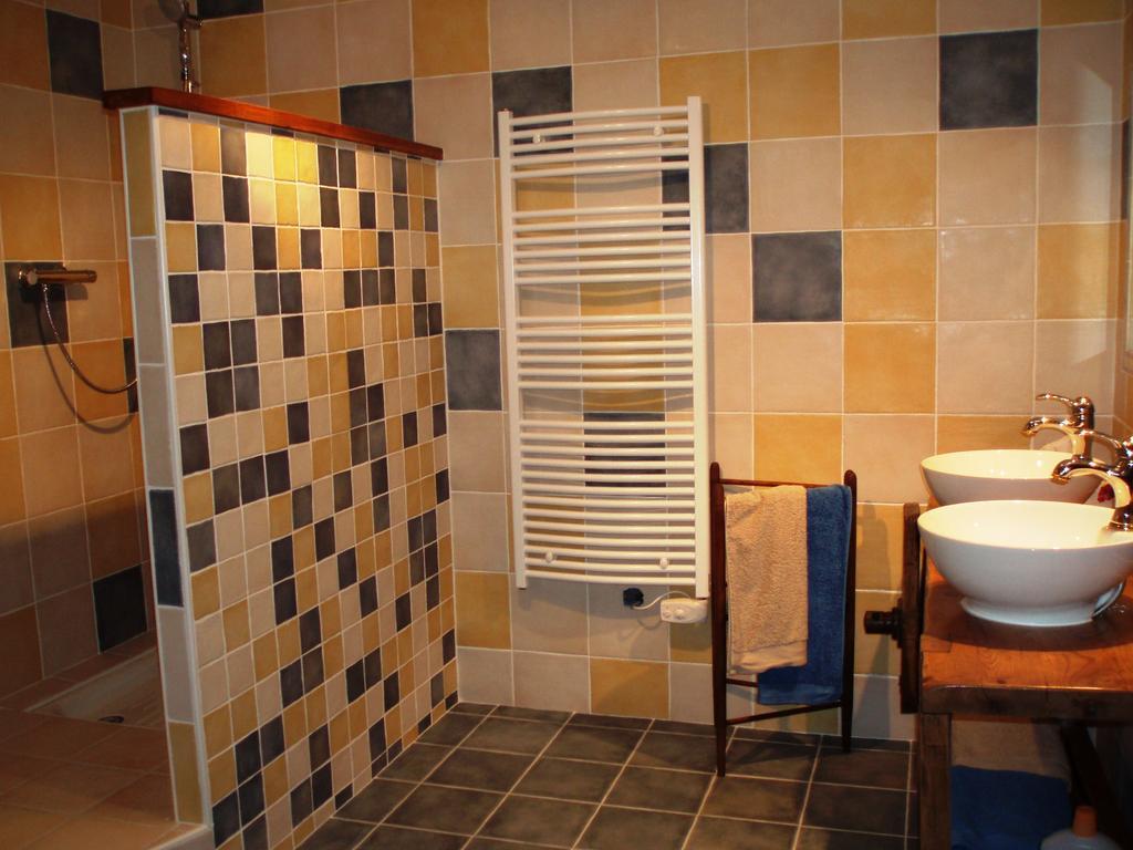 A La Mare Du Vieux Chene Bed & Breakfast Bellegarde-Poussieu Стая снимка