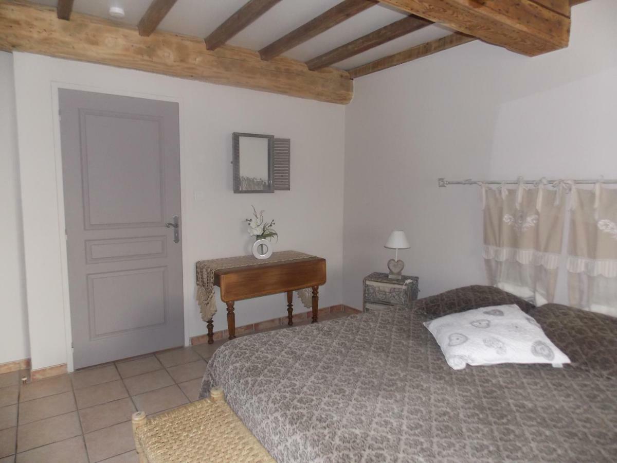 A La Mare Du Vieux Chene Bed & Breakfast Bellegarde-Poussieu Екстериор снимка