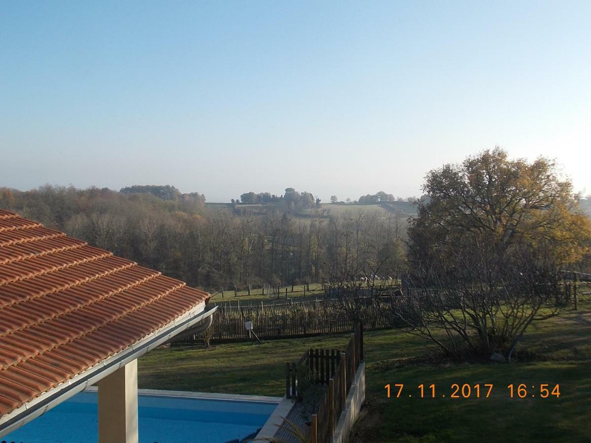 A La Mare Du Vieux Chene Bed & Breakfast Bellegarde-Poussieu Екстериор снимка