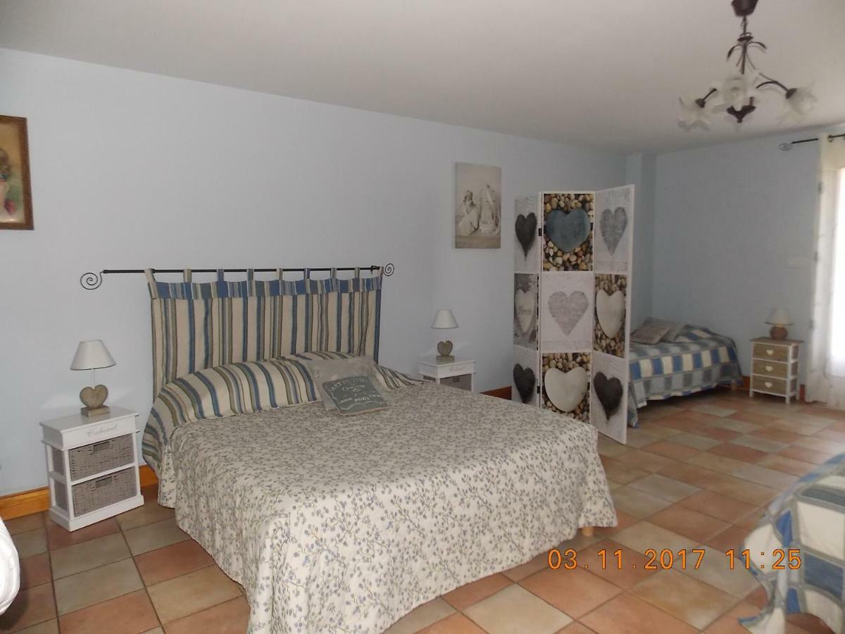 A La Mare Du Vieux Chene Bed & Breakfast Bellegarde-Poussieu Екстериор снимка